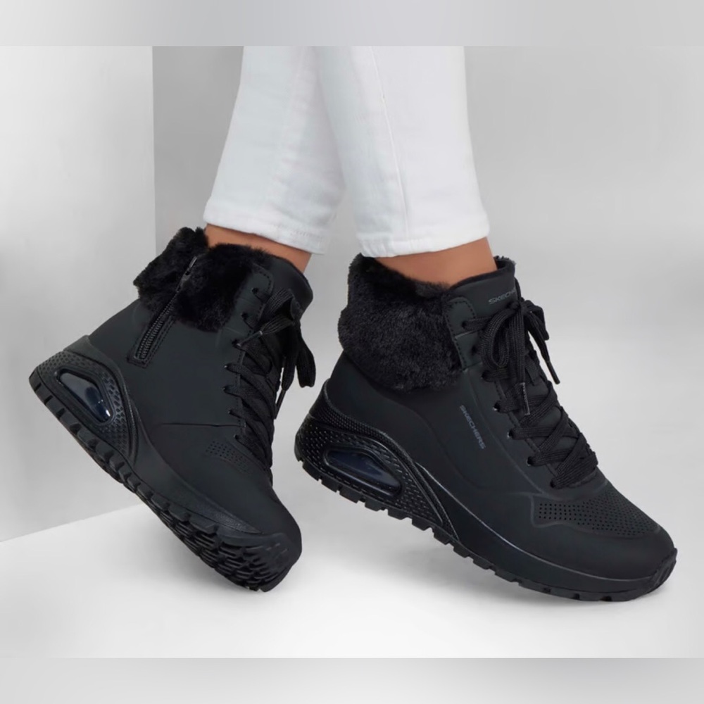 Skechers Air Cooled Faux-Fur Collar Black Sneakers Lace Up Zipper Girls Size 2.5